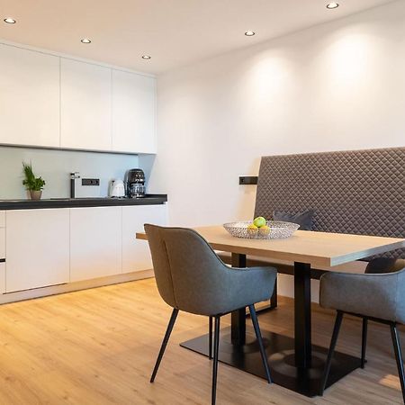 Nice Living Neue- Moderne Apartments Im Herzen Von Brixen - Kostenlose Brixencard - Ideal Fuer Familien, Paare, Geschaeftsreisende Und Allen Urlaubs Hungrigen Bagian luar foto