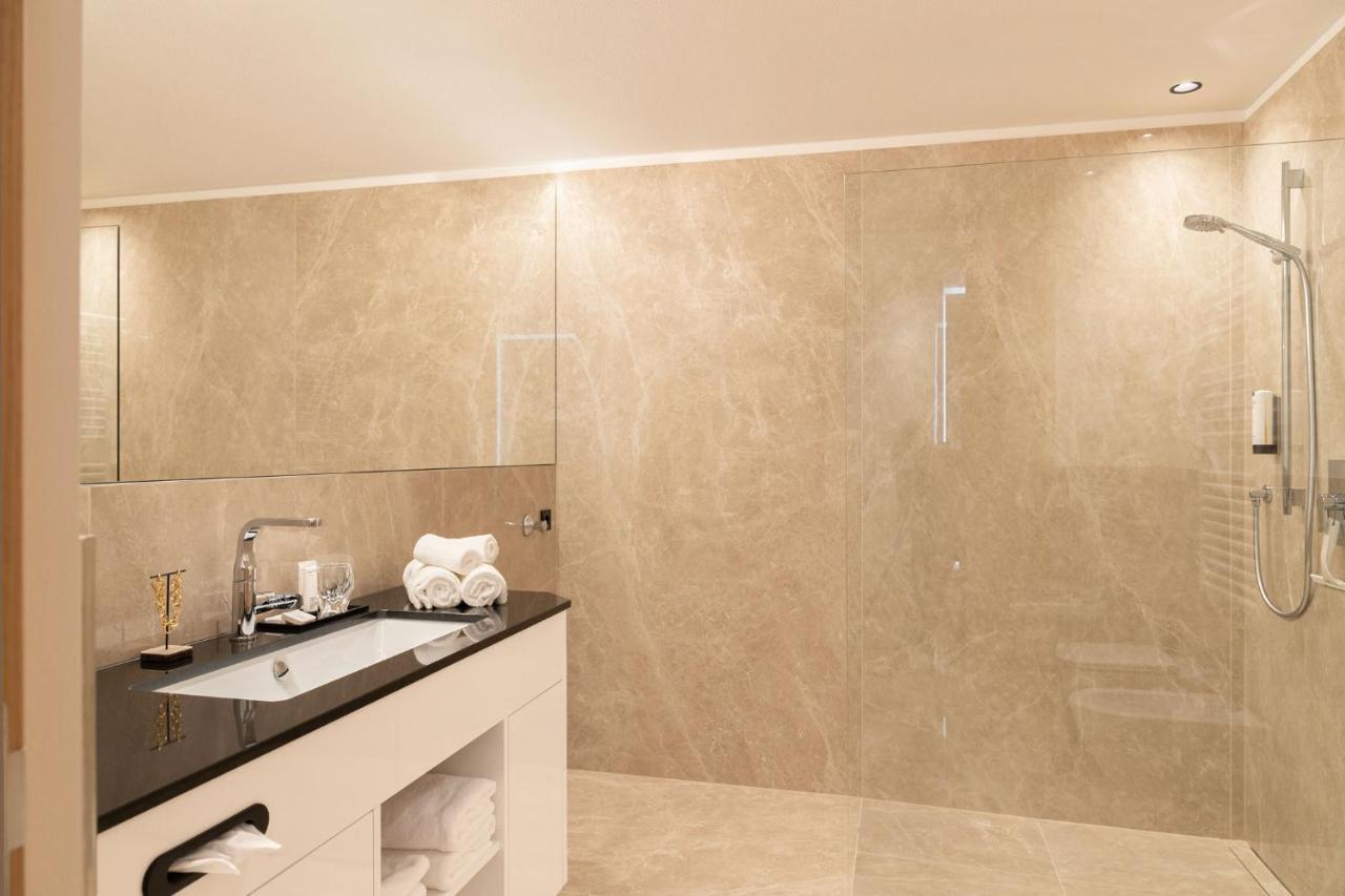 Nice Living Neue- Moderne Apartments Im Herzen Von Brixen - Kostenlose Brixencard - Ideal Fuer Familien, Paare, Geschaeftsreisende Und Allen Urlaubs Hungrigen Bagian luar foto